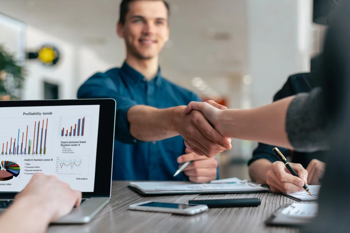 Jak oszczędzać bez wyrzeczeń: 7 mikro-nawyków na każdy dzień